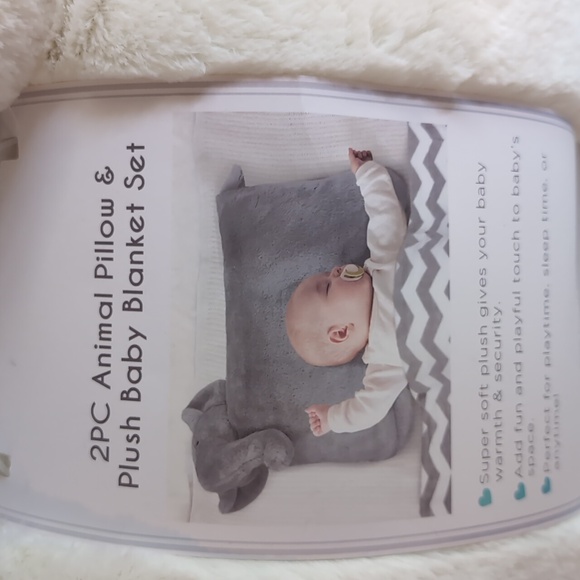 2PC Pillow & Blanket set - Picture 4 of 5